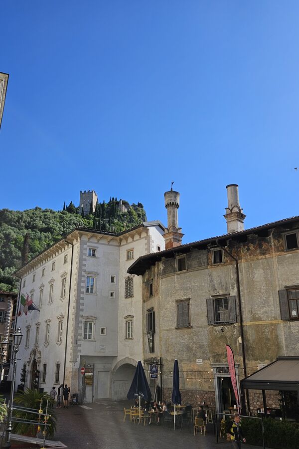 Weekend lento ad Arco: cosa fare tra borghi, natura e buon cibo