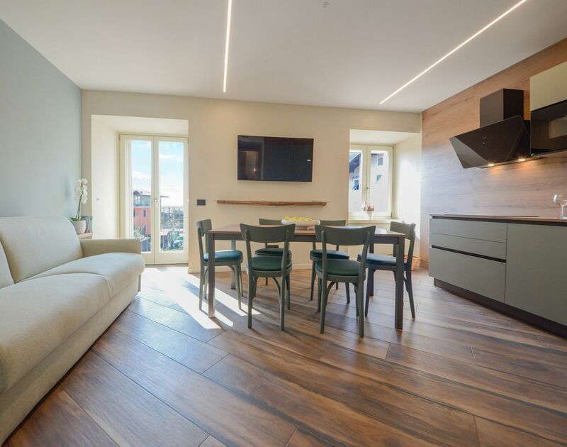 Bilocale Superior con balcone | Quiete